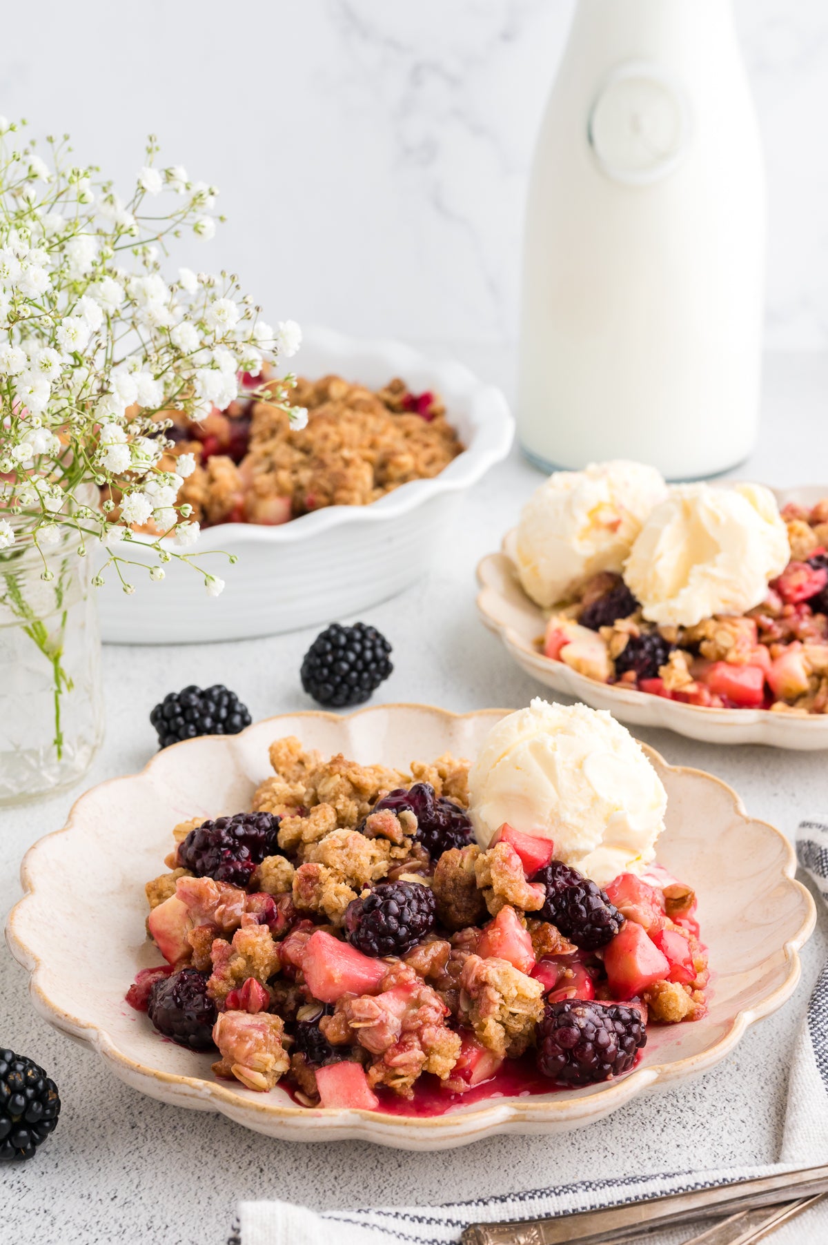 Apple Blackberry Crumble (Exclusive)