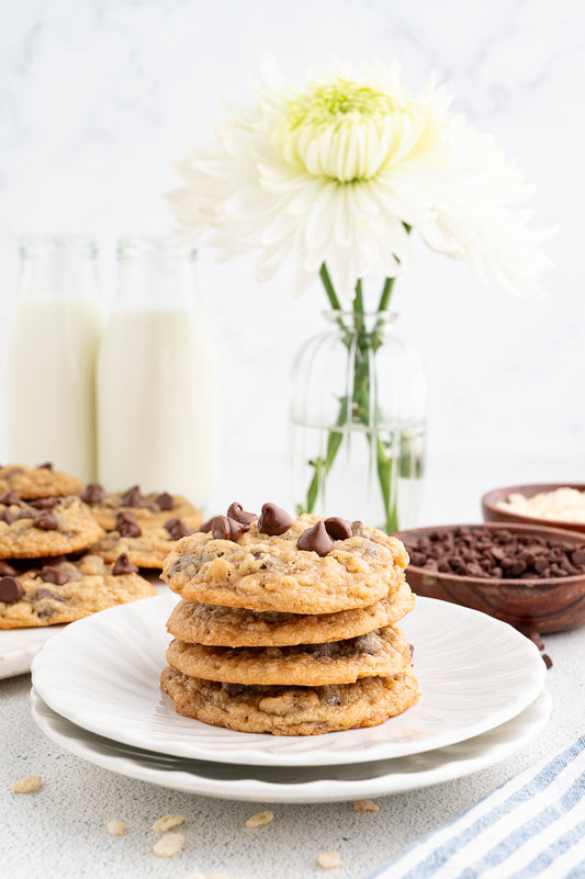 Chocolate Chip Cookies with Rice Krispies (Exclusive)