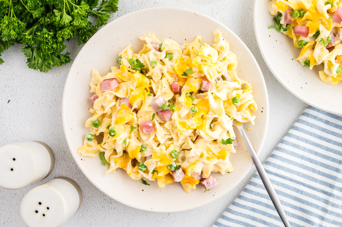 Ham and Noodle Casserole (Exclusive)