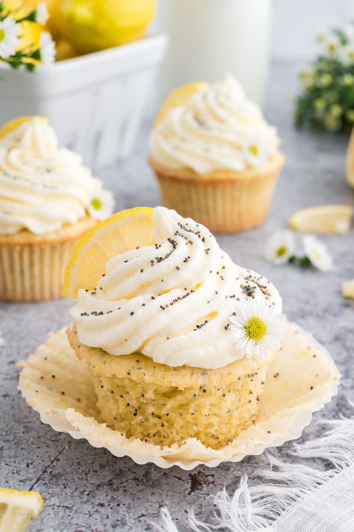 Lemon Poppyseed Cupcakes (Unique Semi Exclusive Set Two)