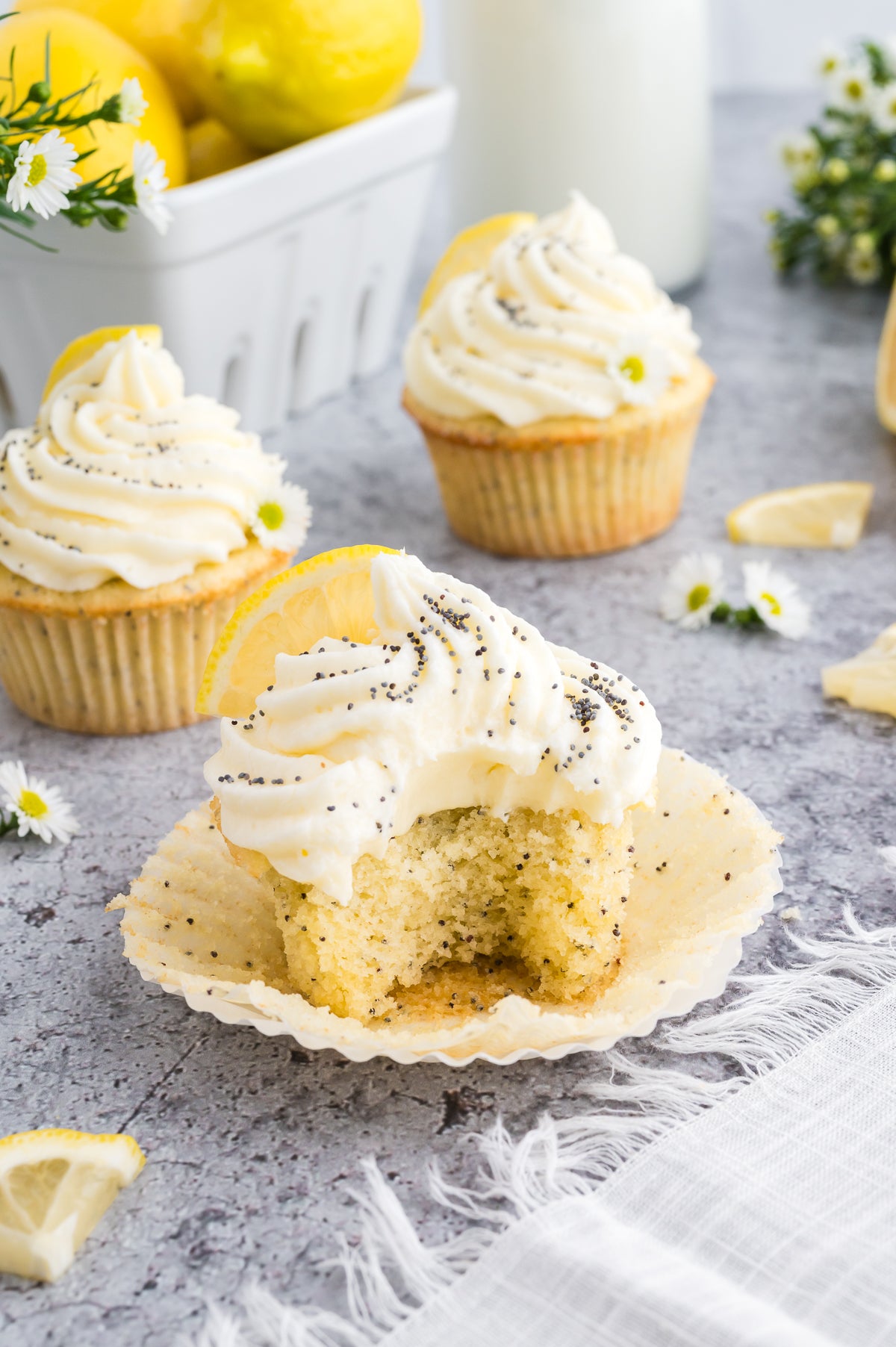 Lemon Poppyseed Cupcakes (Unique Semi Exclusive Set Two)