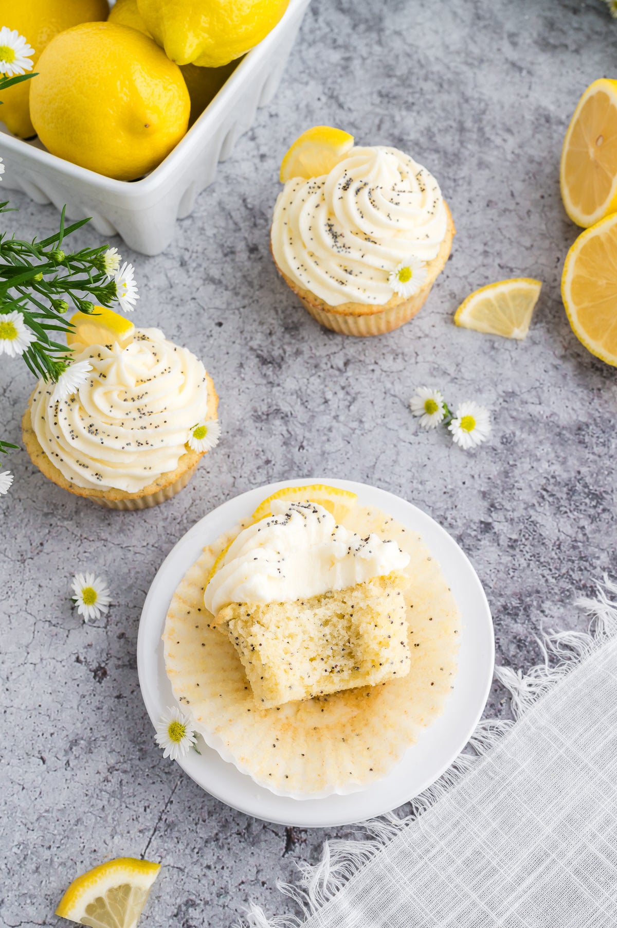 Lemon Poppyseed Cupcakes (Unique Semi Exclusive Set Two)