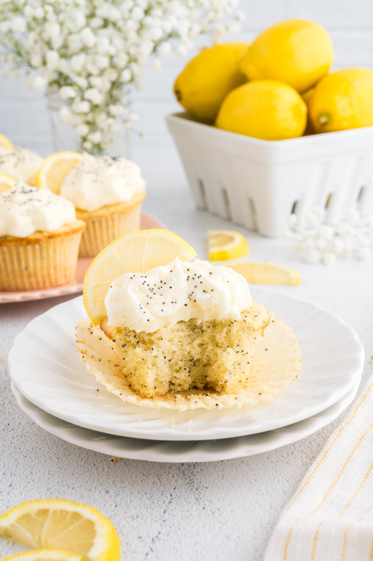 Lemon Poppyseed Cupcakes (Unique Semi Exclusive Set One)